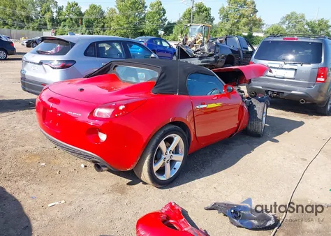 2006 Pontiac Solstice from USA, damaged, VIN 1G2MB33B56Y105593
